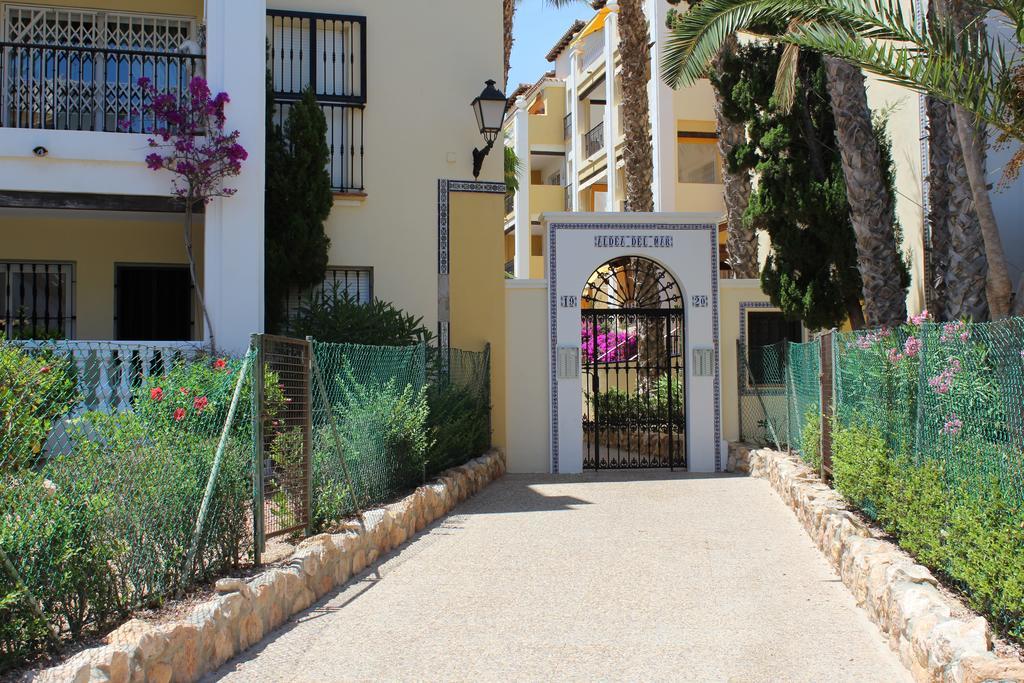 Apartamento Aldea Del Mar Torrevieja Exterior foto